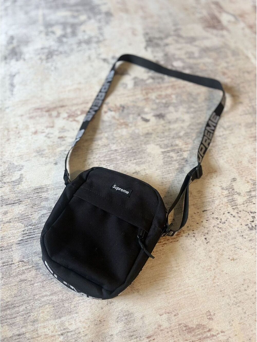 Supreme ss18 side bag black